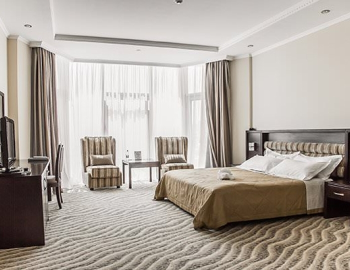 Suite Premier (вид на город) - Курортный комплекс «Аквамарин»