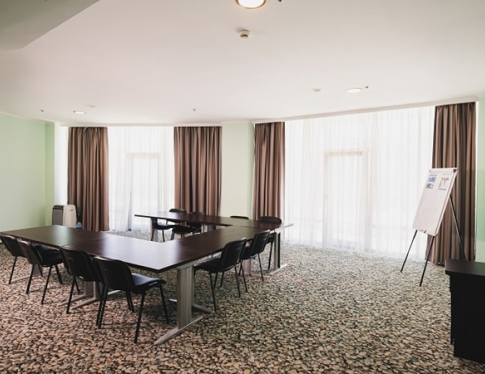 4 комнаты переговоров - Курортный комплекс «Аквамарин»